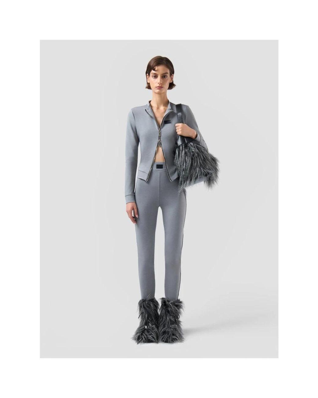 Zip-Throughs di Gcds in Gray