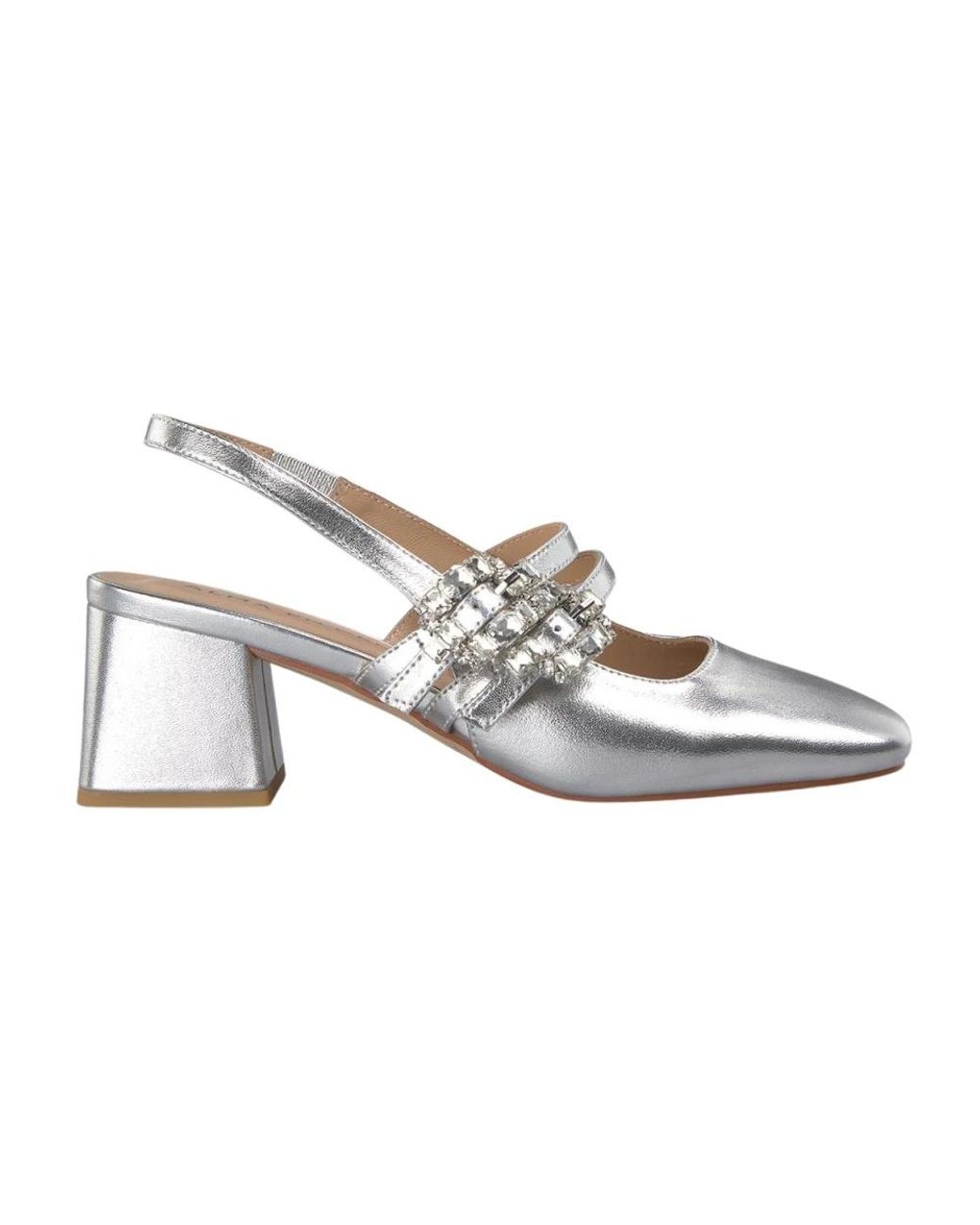 Alma En Pena. Metallic Pumps