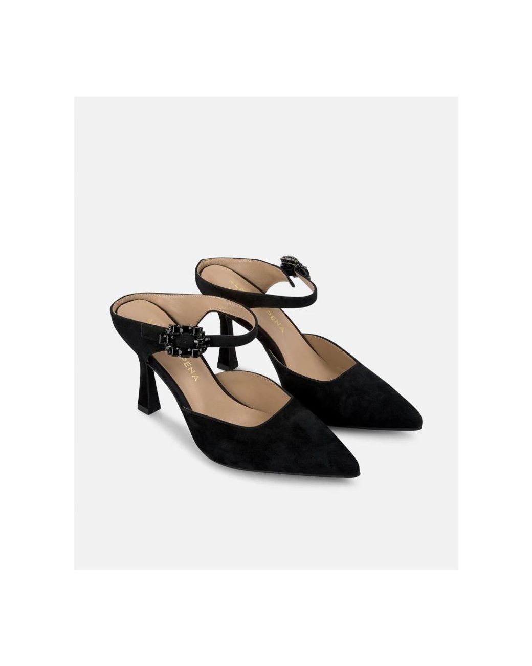 Alma En Pena. Black Heeled Mules