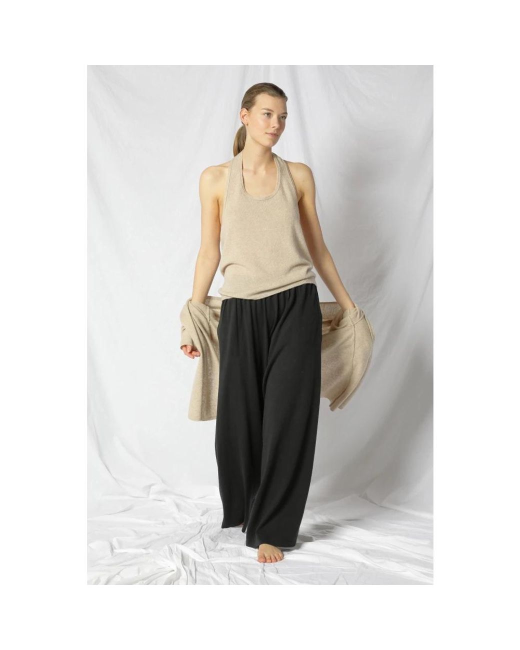 SMINFINITY Natural Fluffy Halter Top