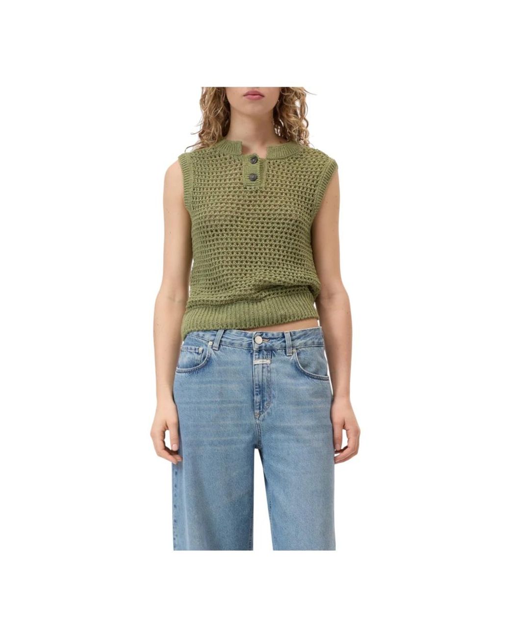 Closed Green Sleeveless Jumpers