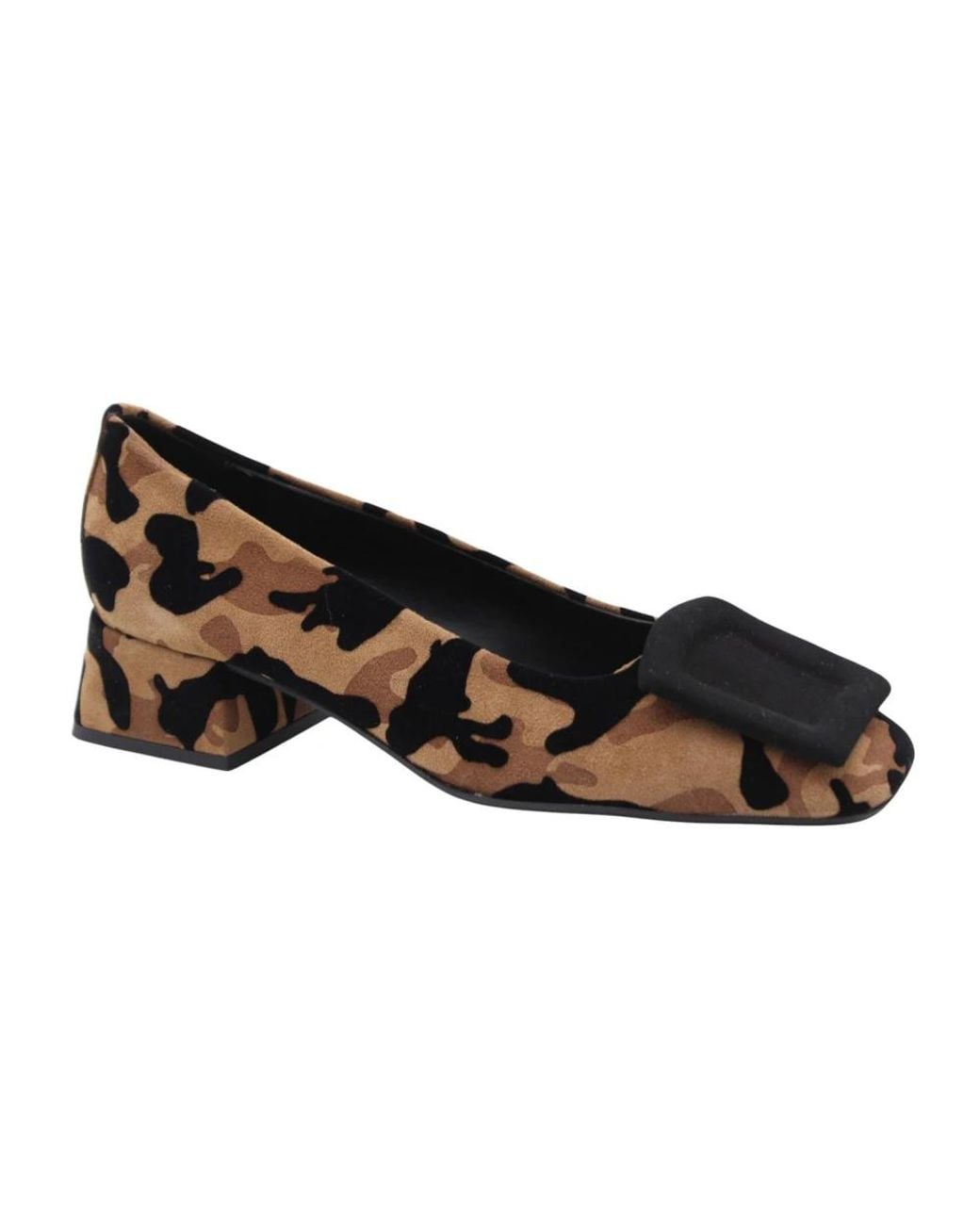 E mia Brown Pumps