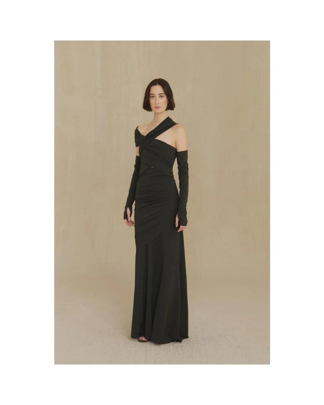 Cortana Black Sleeveless Tops
