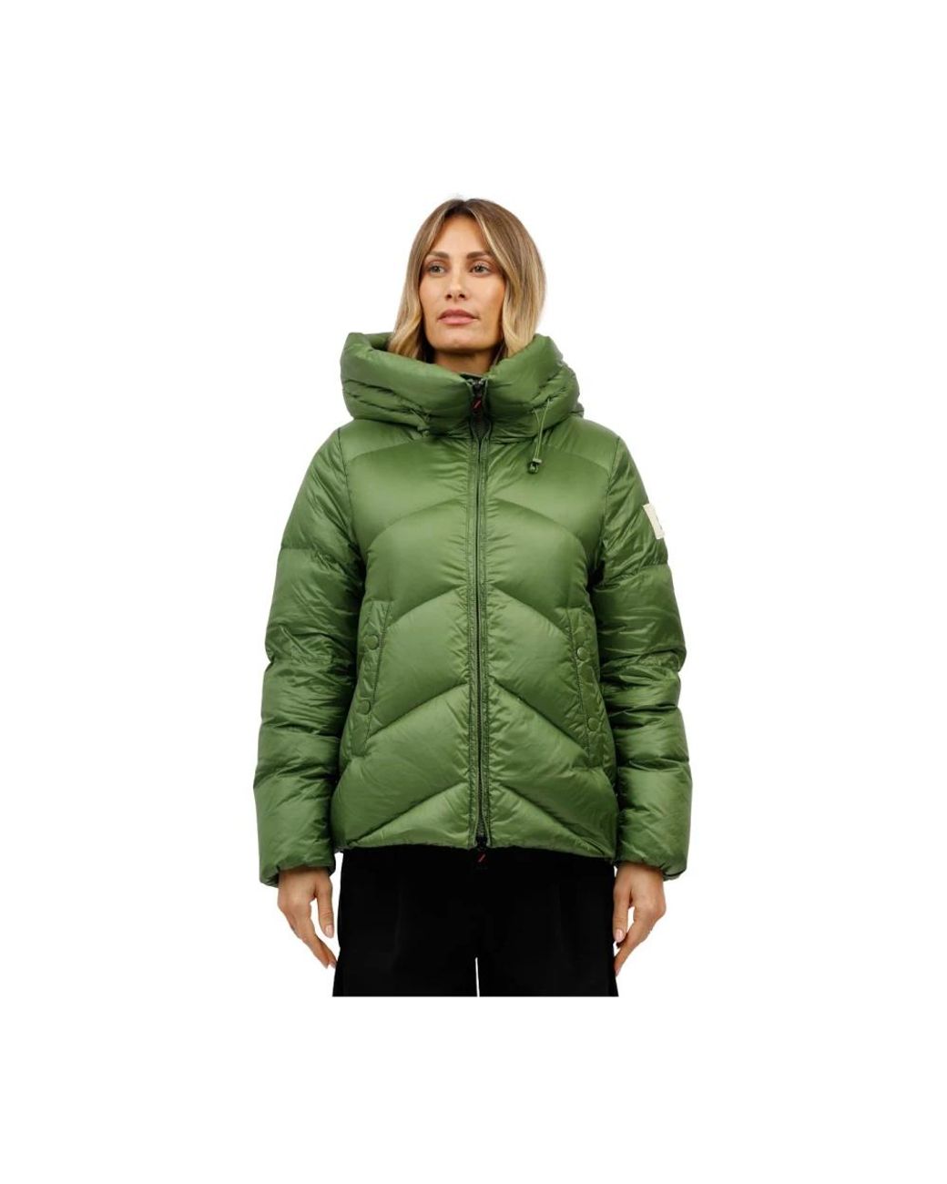 Winter Jackets di AFTER LABEL in Green