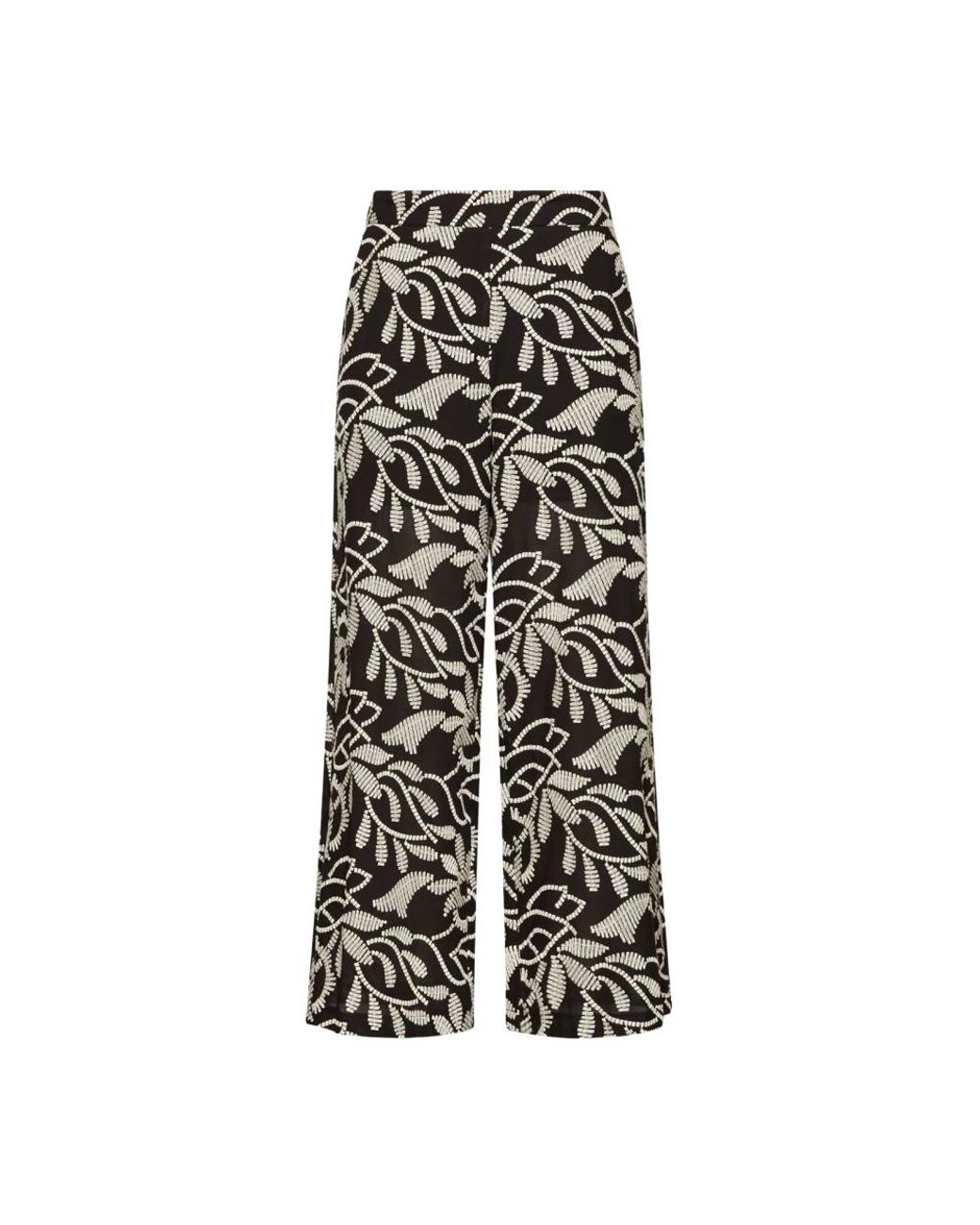 Elena Miro Pantalazzo in het Black