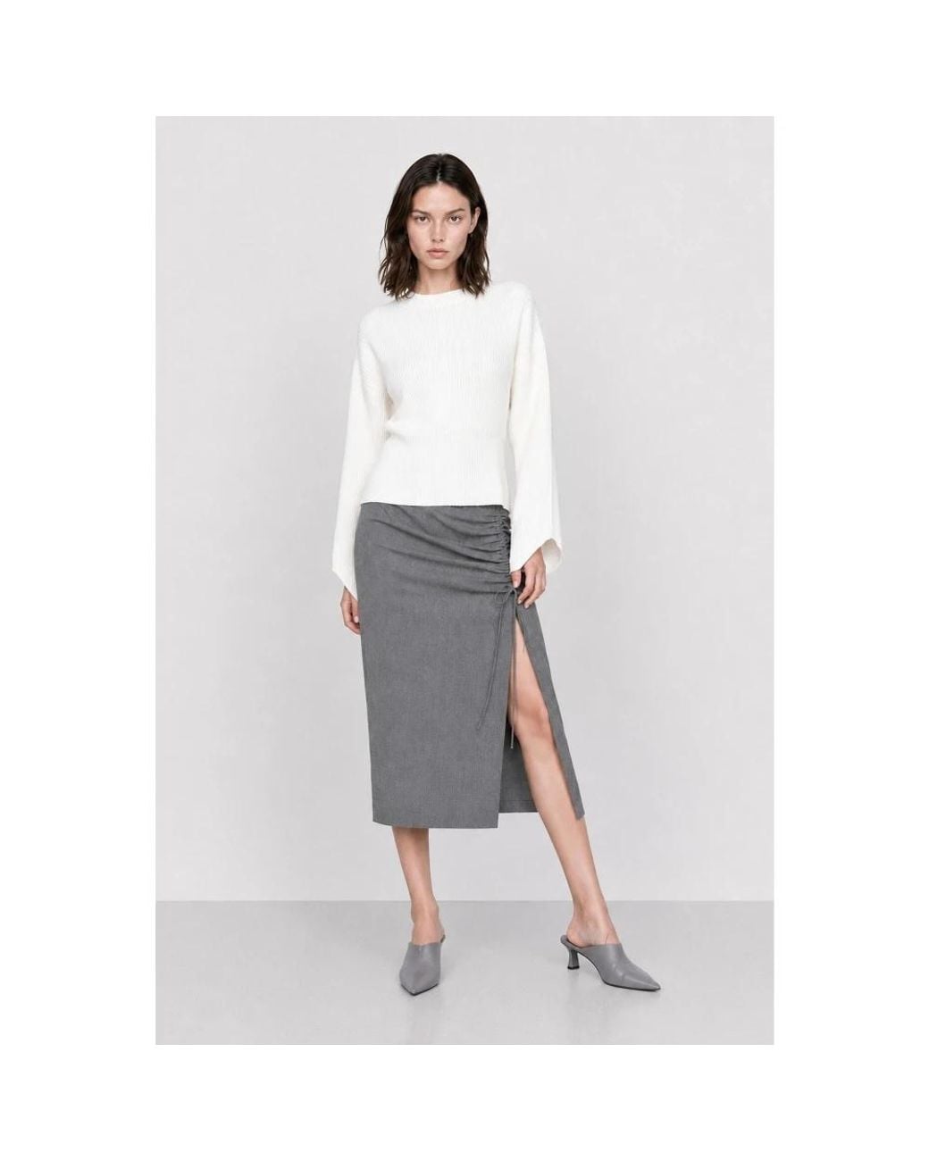 Kocca White Round-Neck Knitwear