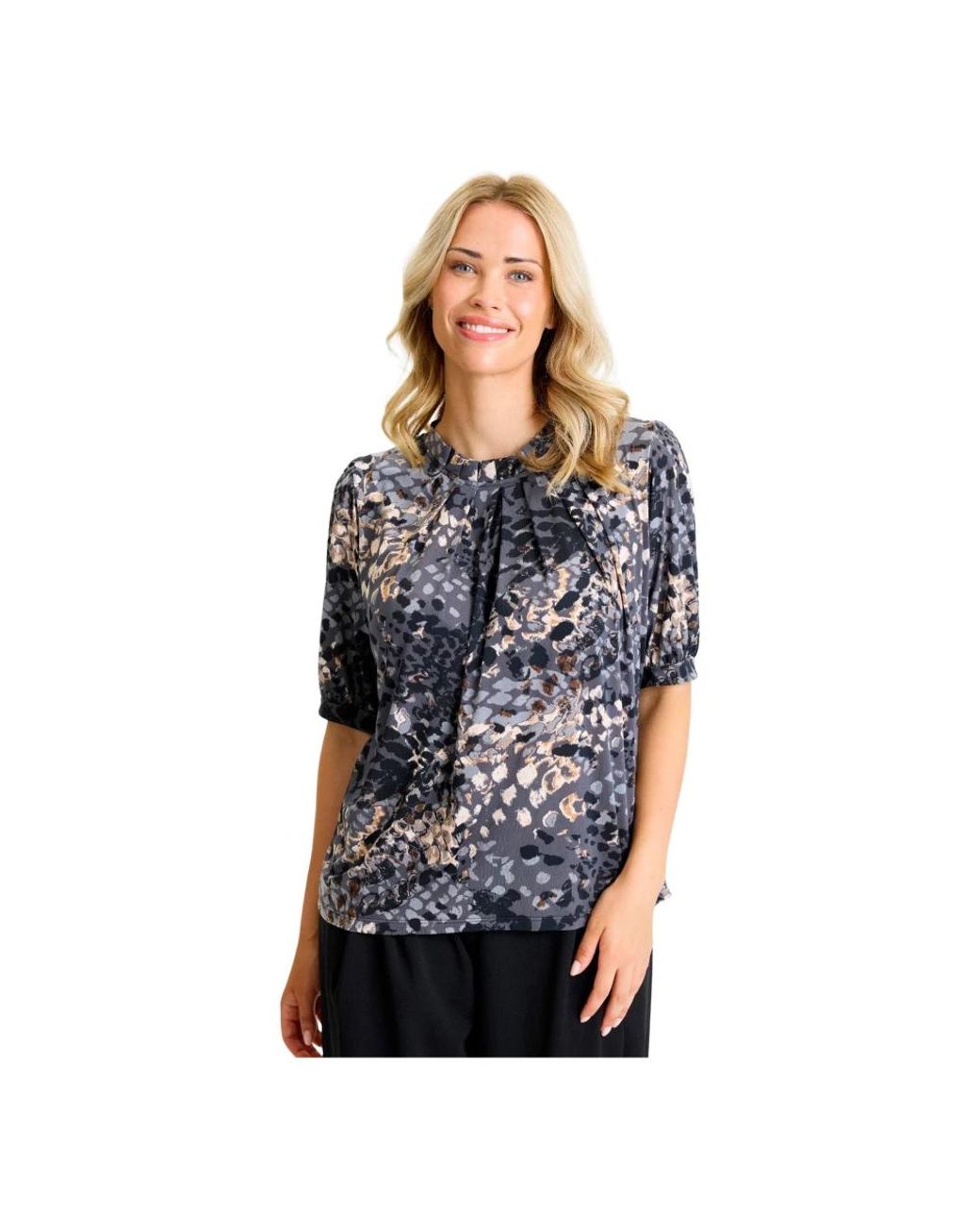 Blouses iN FRONT de color Black
