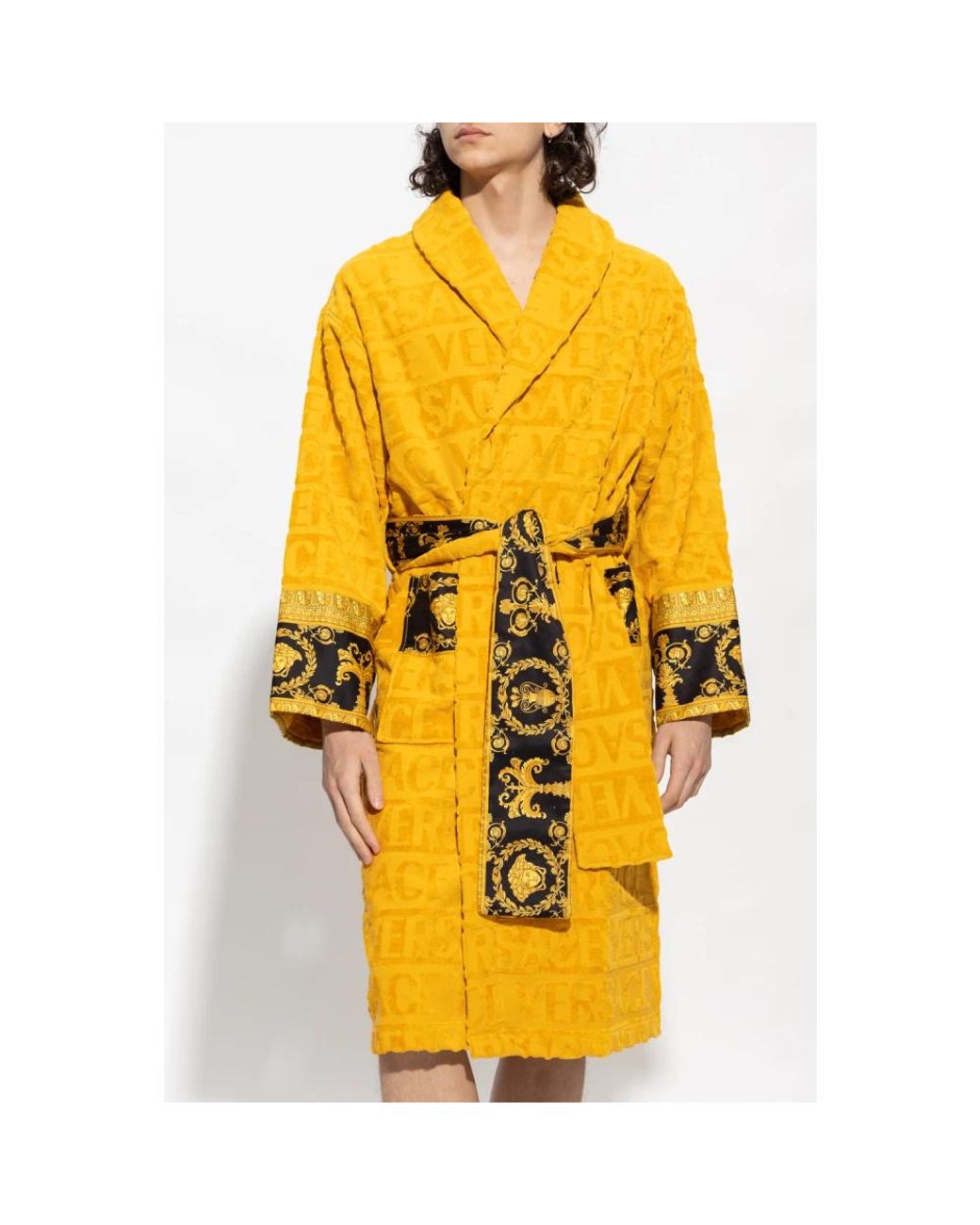 Robes Versace de hombre de color Yellow