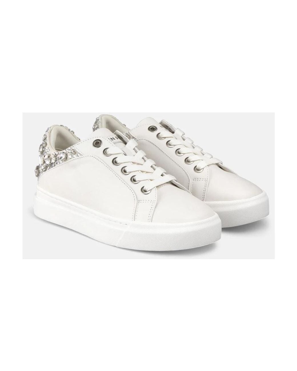 Alma En Pena. White Sneakers