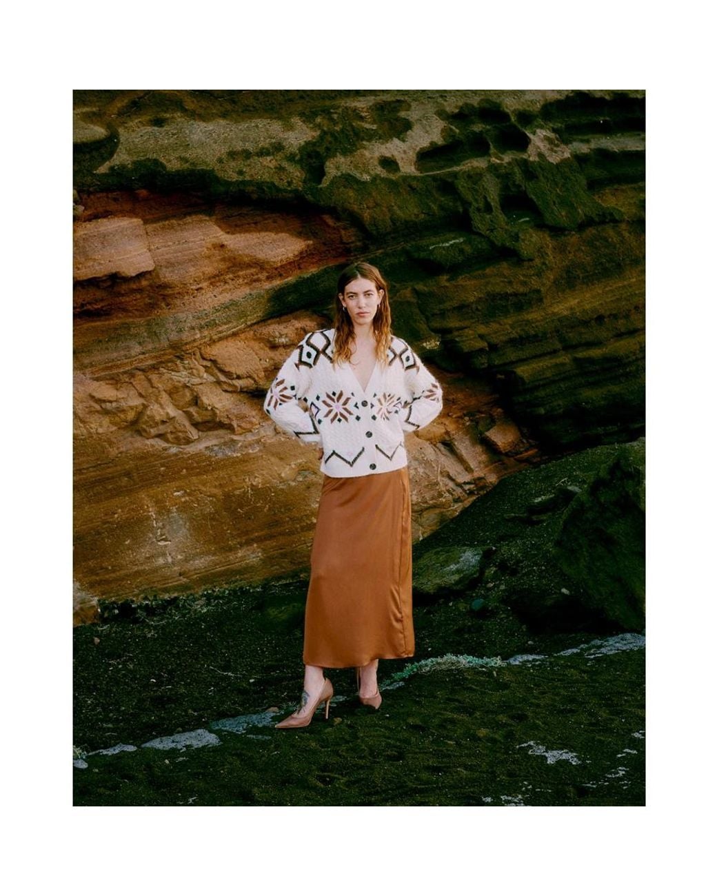 Maxi Skirts B.Young de color Brown