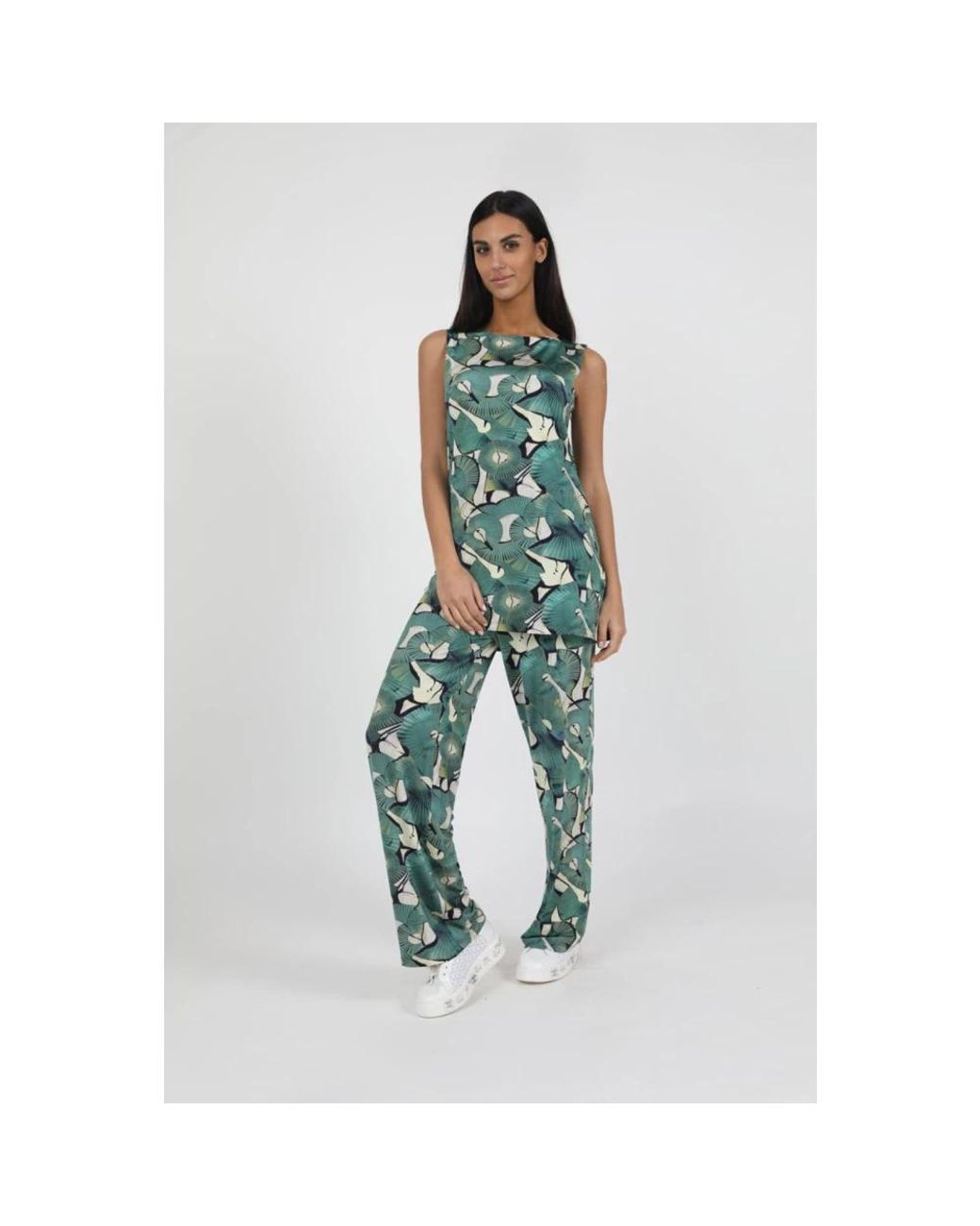 Alpha Studio Green Sleeveless Tops
