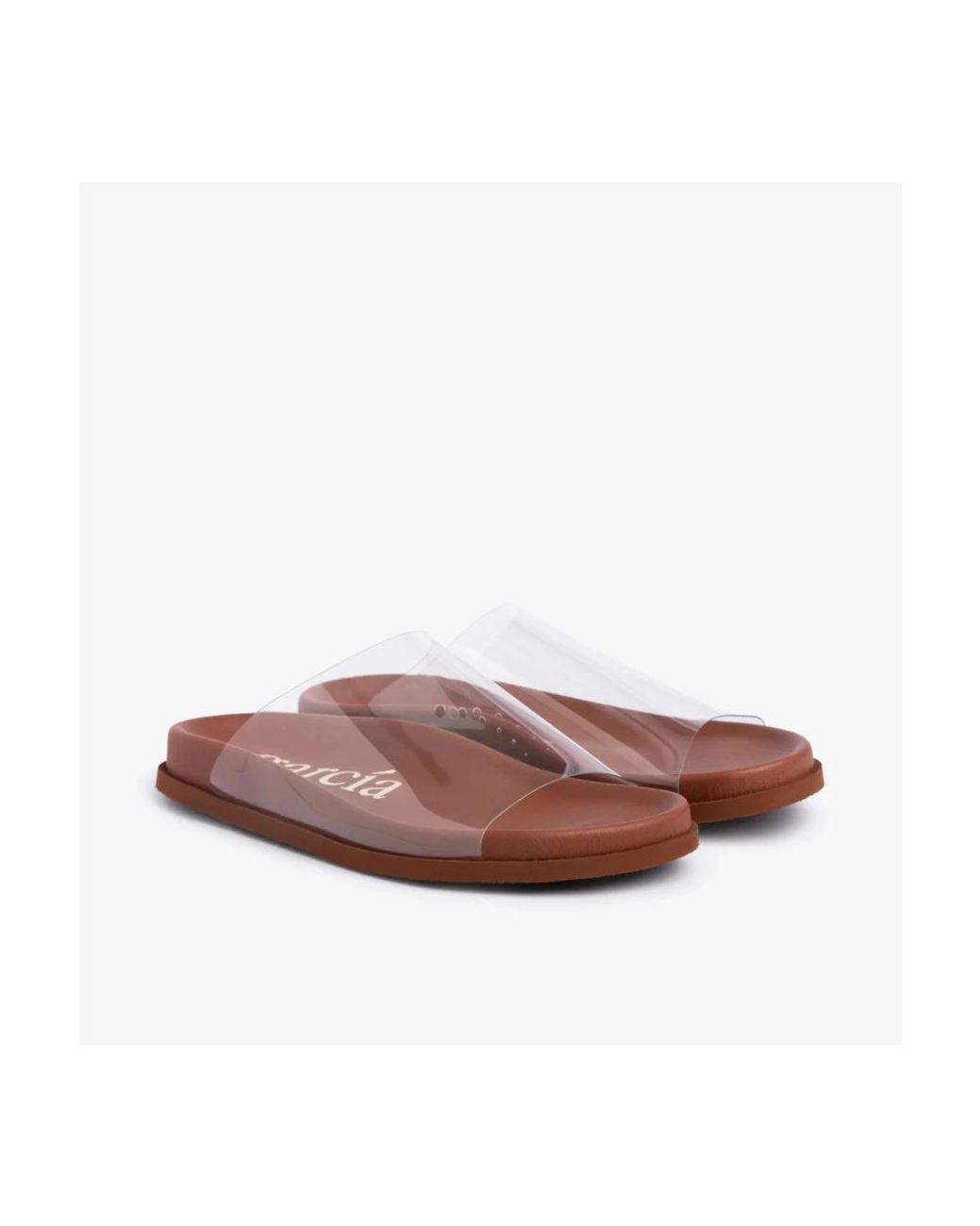 Pedro Garcia White Sliders