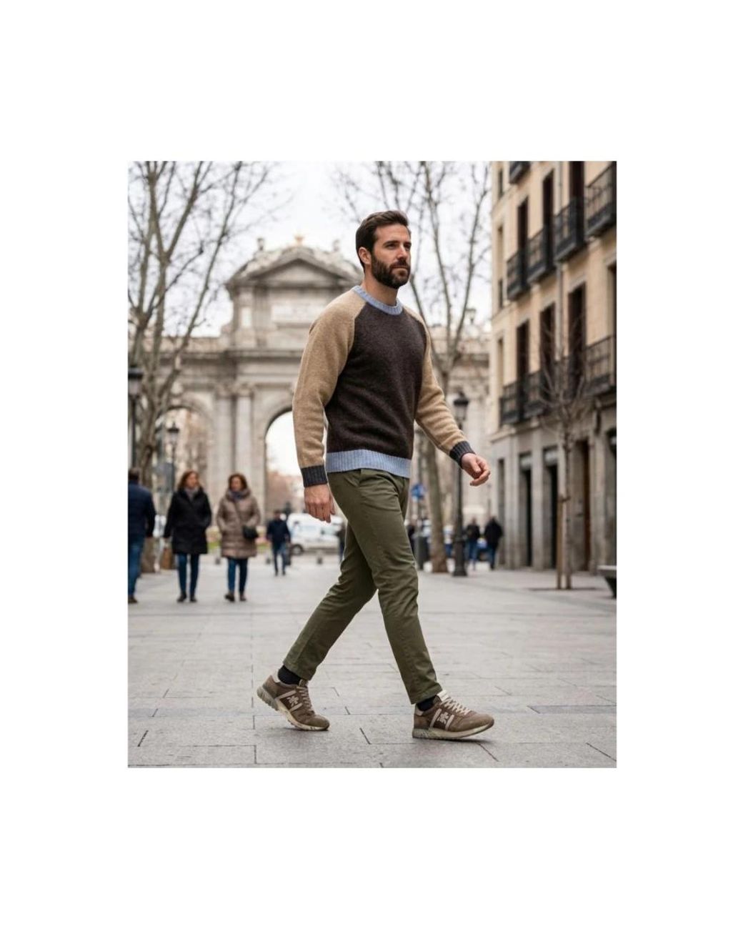 Bob Brown Round-Neck Knitwear for men