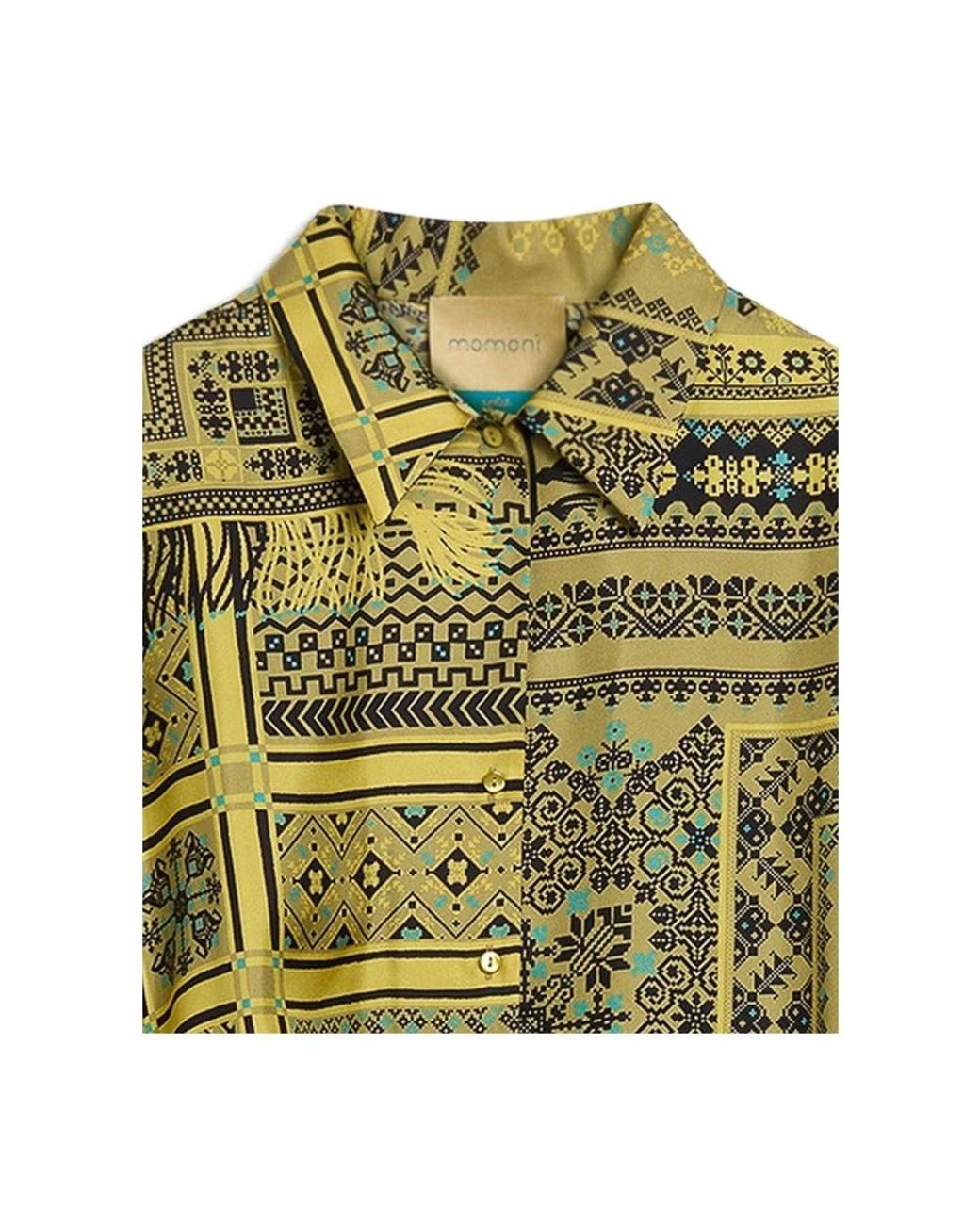 Momoní Green Shirts