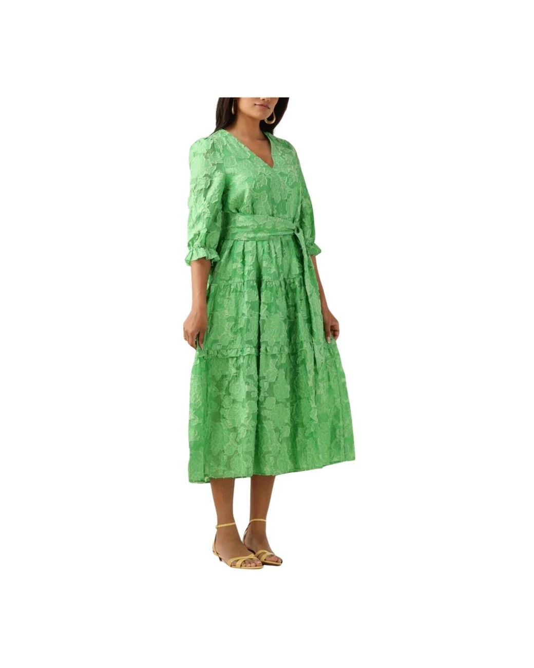 SELECTED Kleedjes ,Groen ,Groene Wikkeljurk Voor Zonnige Dagen in het Green