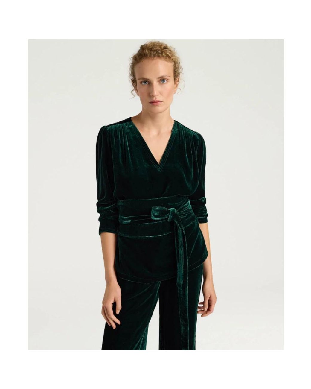 Momoní Black Blouses