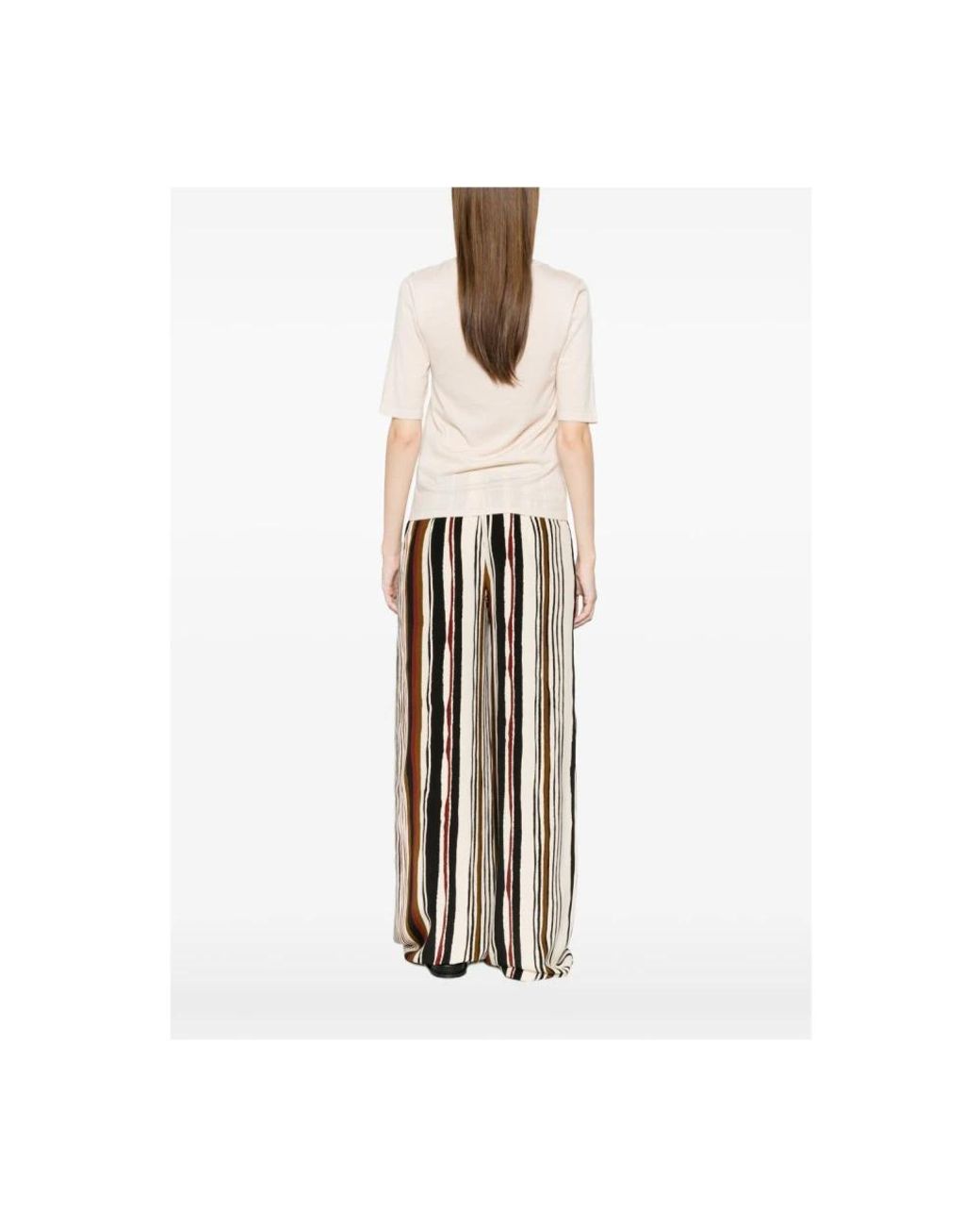 Soft Goat Natural Round-Neck Knitwear
