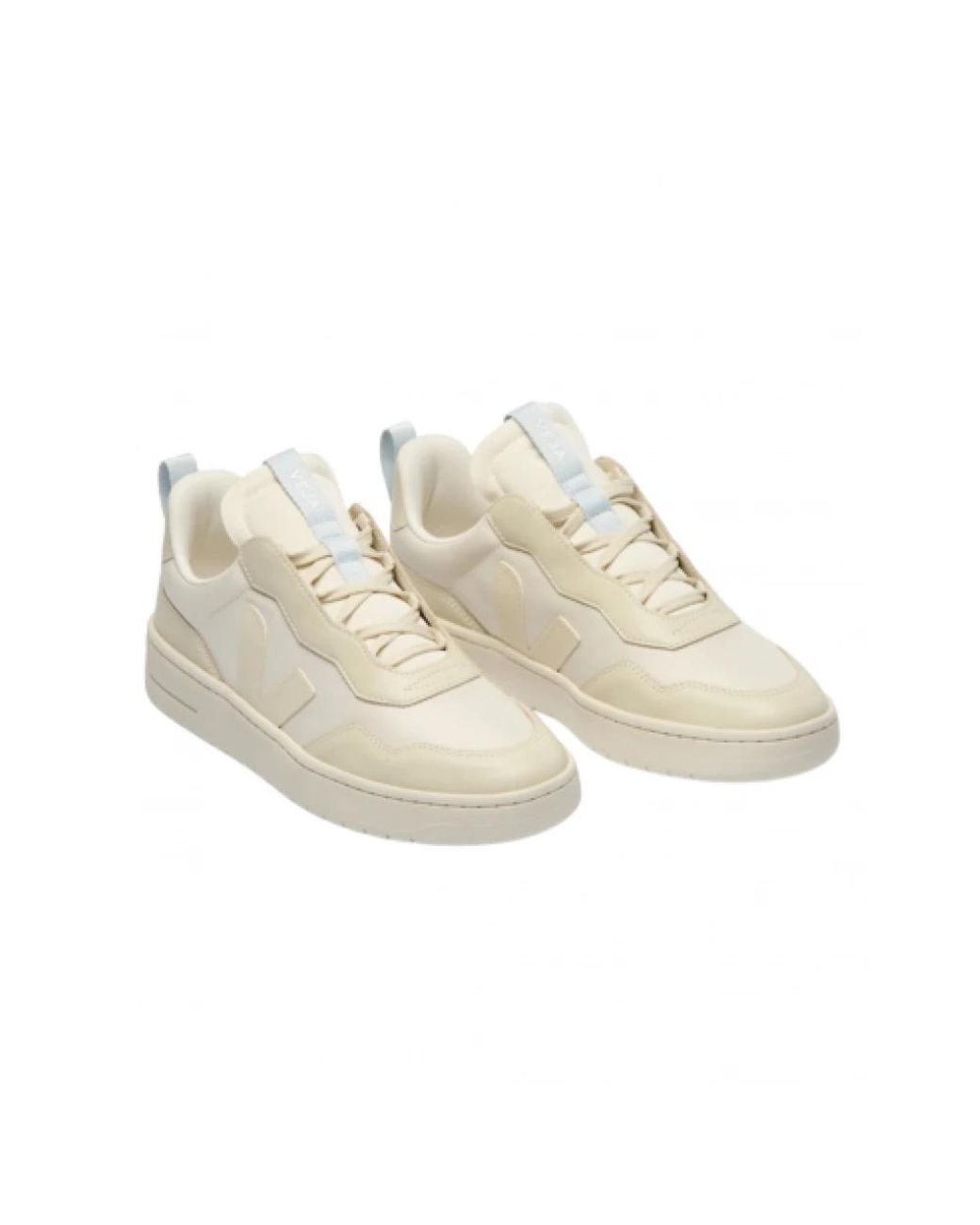 Veja Natural Sneakers