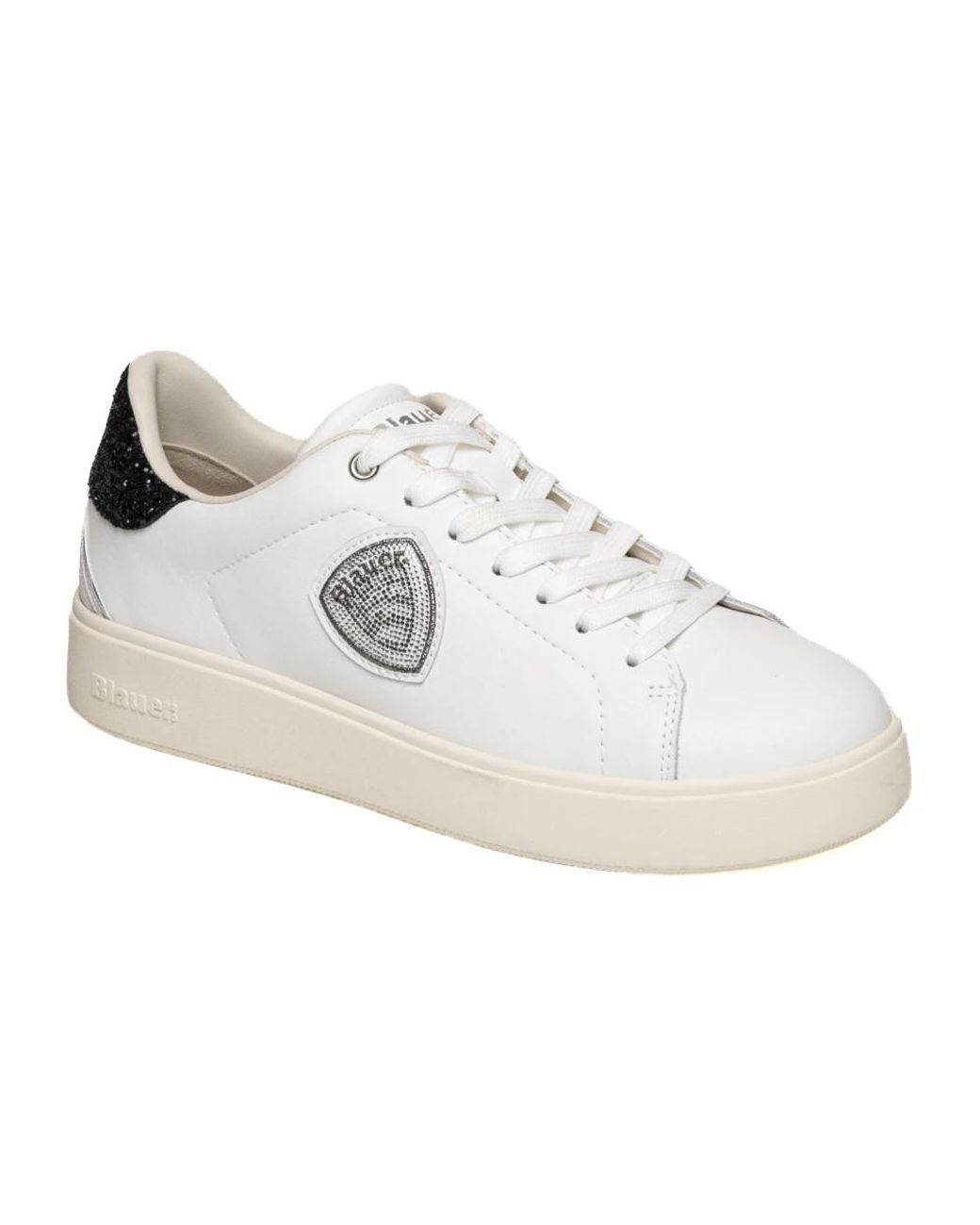Blauer White Victory 01