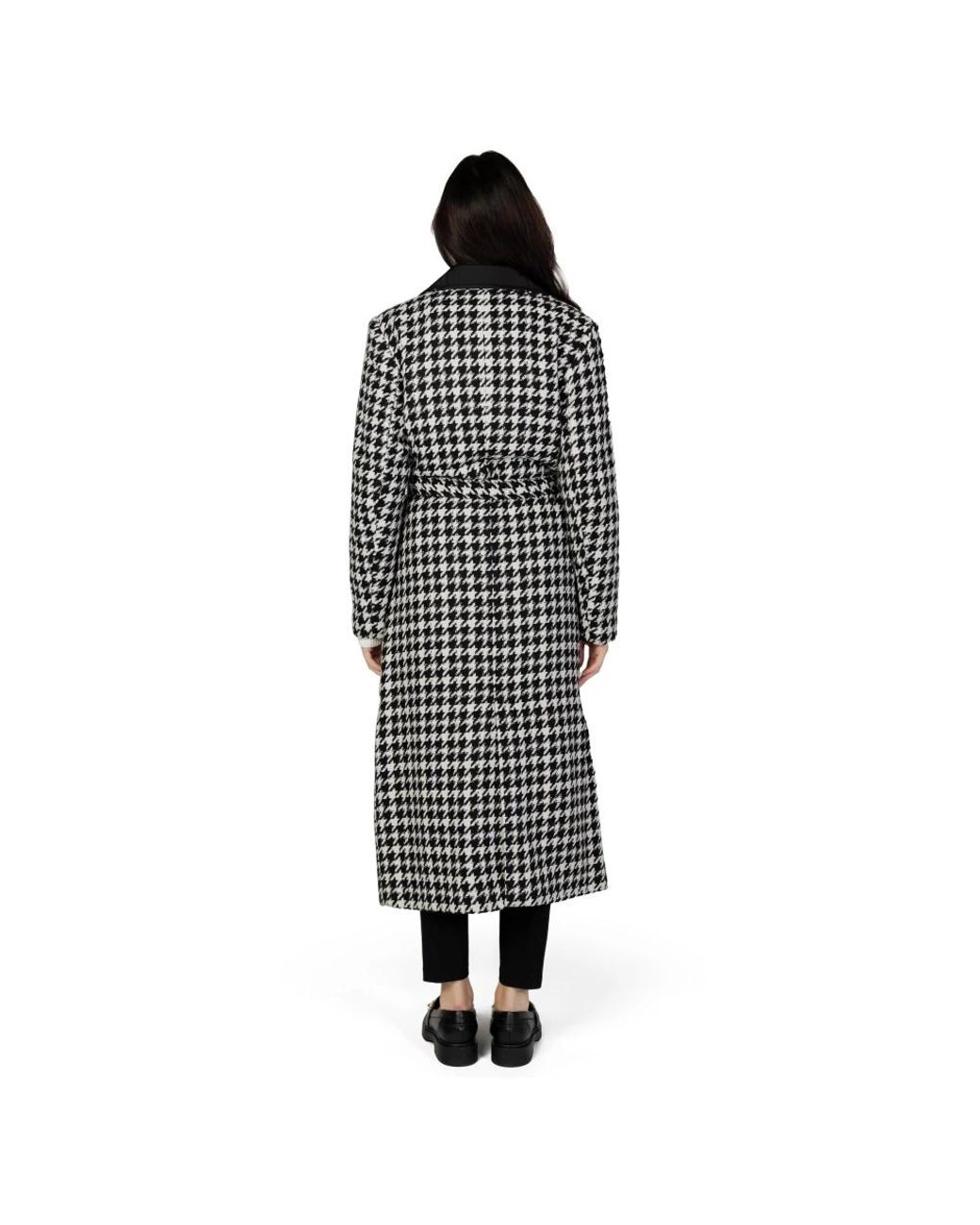 Belted Coats ONLY de color Black