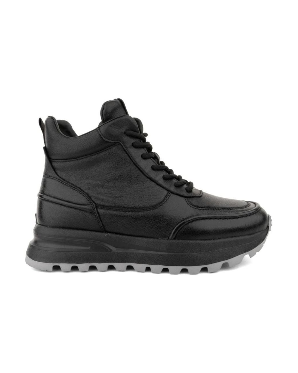 Linda Baumann Black Lace-Up Boots