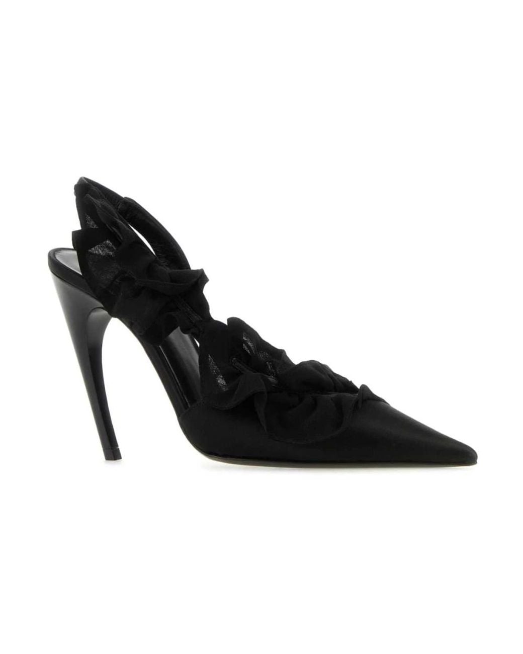Nensi Dojaka Black Pumps