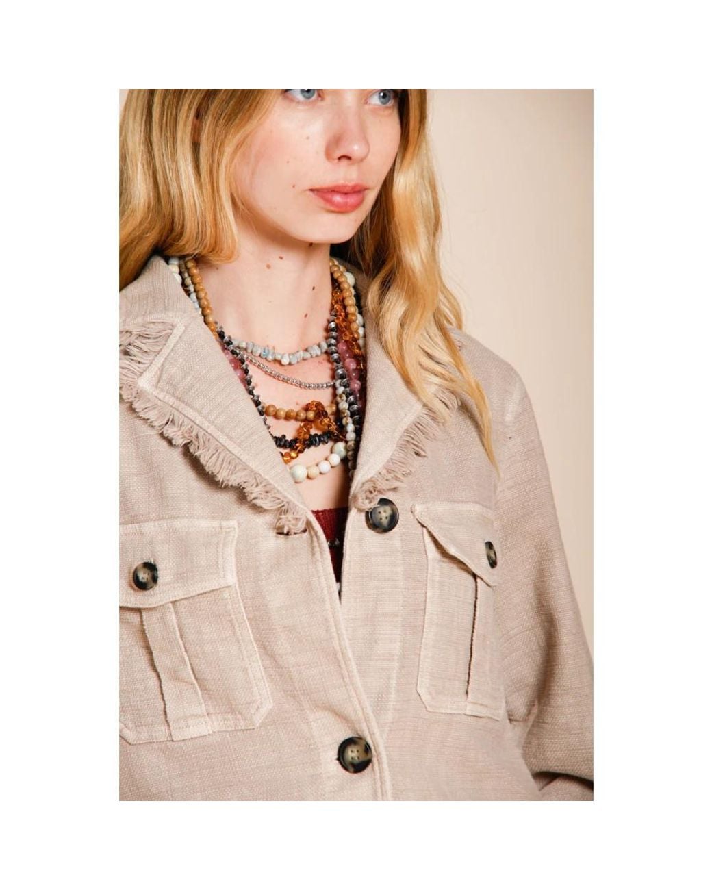 Light Jackets di Mason's in Pink