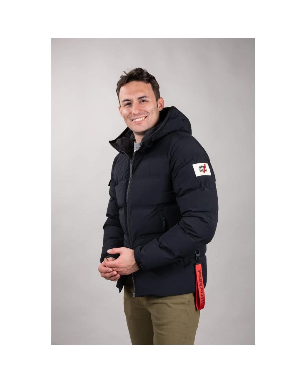 Down Jackets AFTER LABEL pour homme en coloris Black