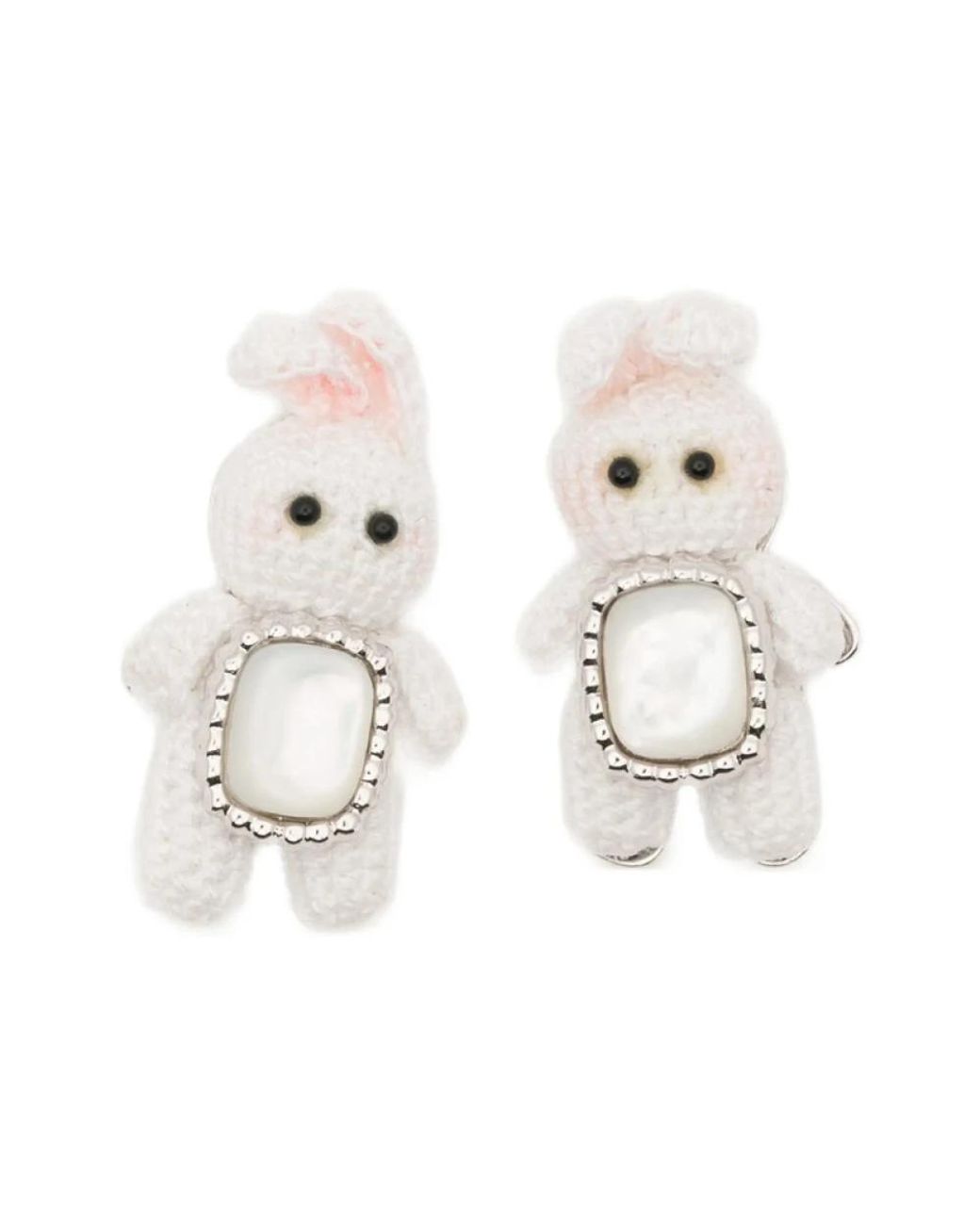 Earrings di YVMIN in Metallic