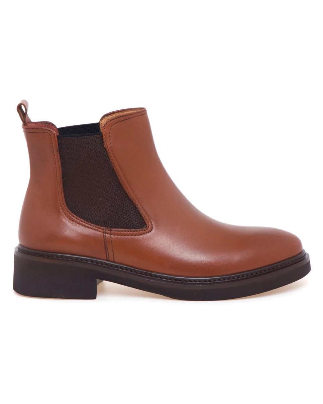 Calpierre Brown Chelsea Boots