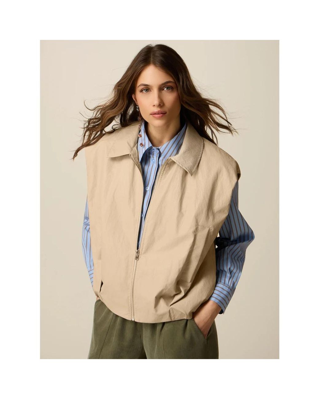 Vests Oltre en coloris Natural