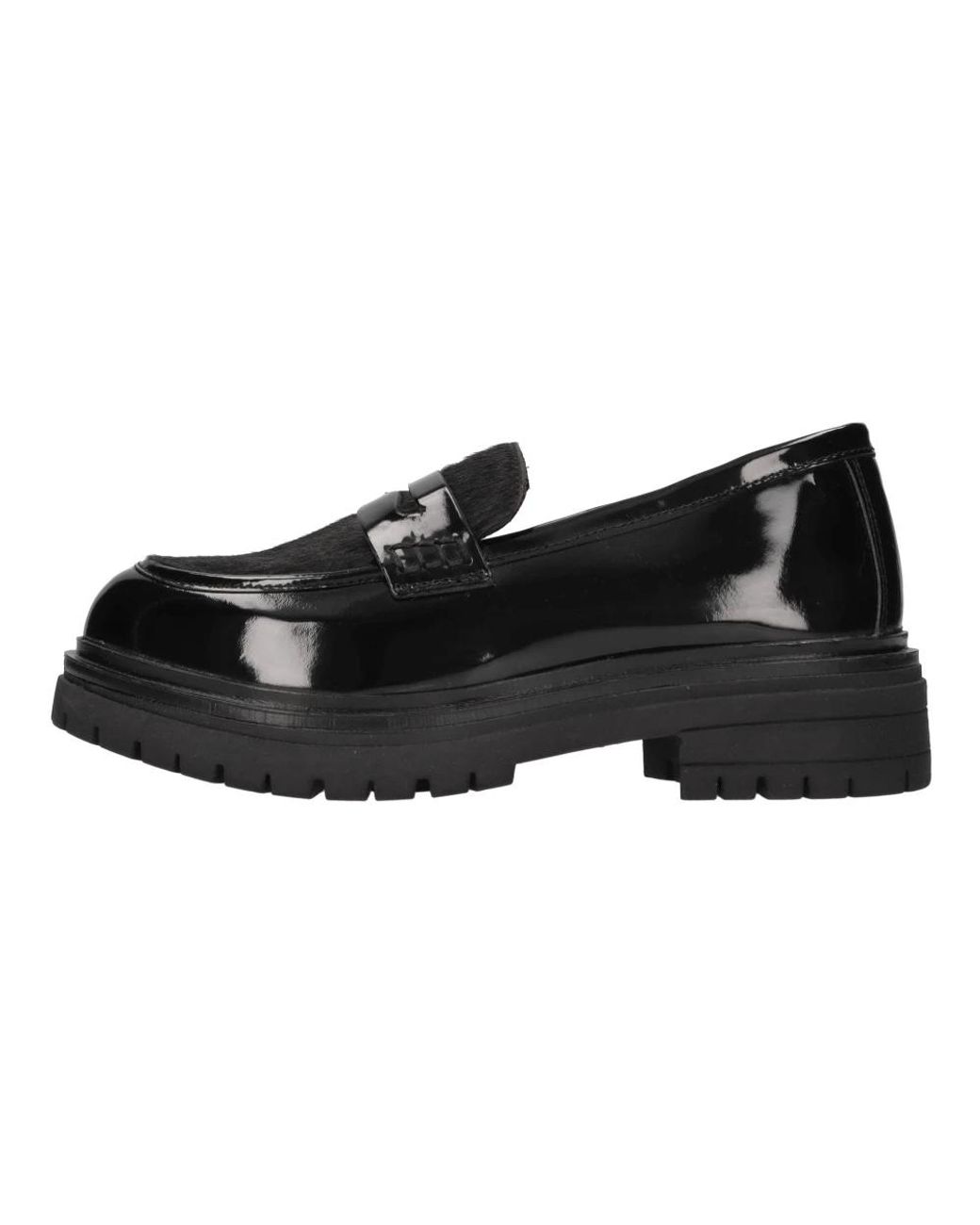 Loafers di Emanuélle Vee in Black