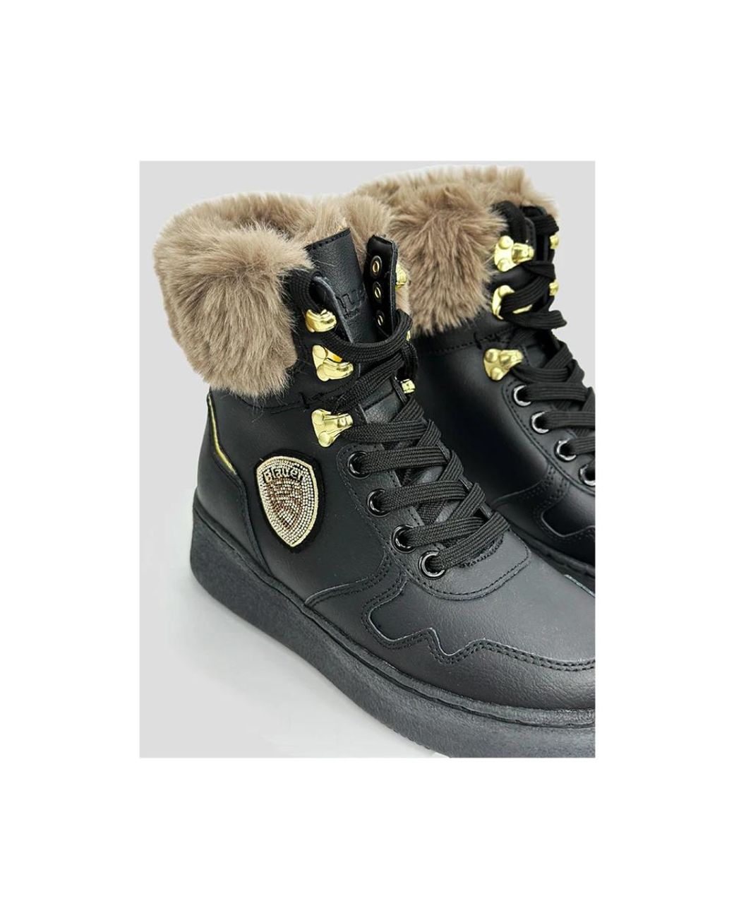 Blauer Black Winterstiefel