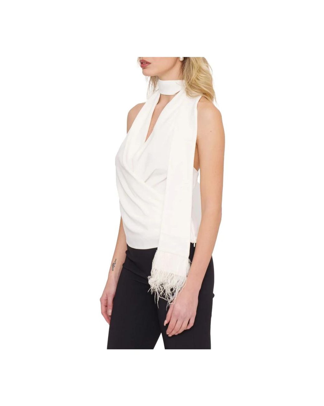Nenette White Sleeveless Tops