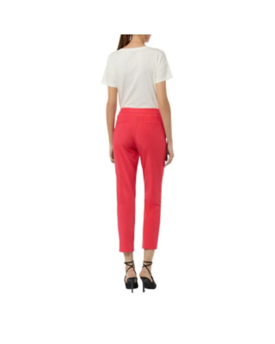 Comma, Red Cropped Hosen