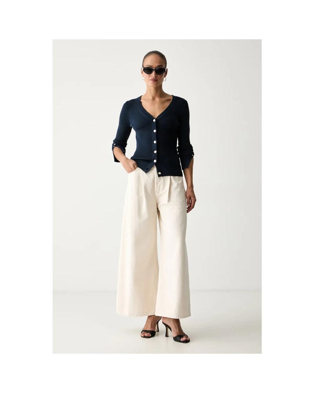 Cardigans Guess de color Blue