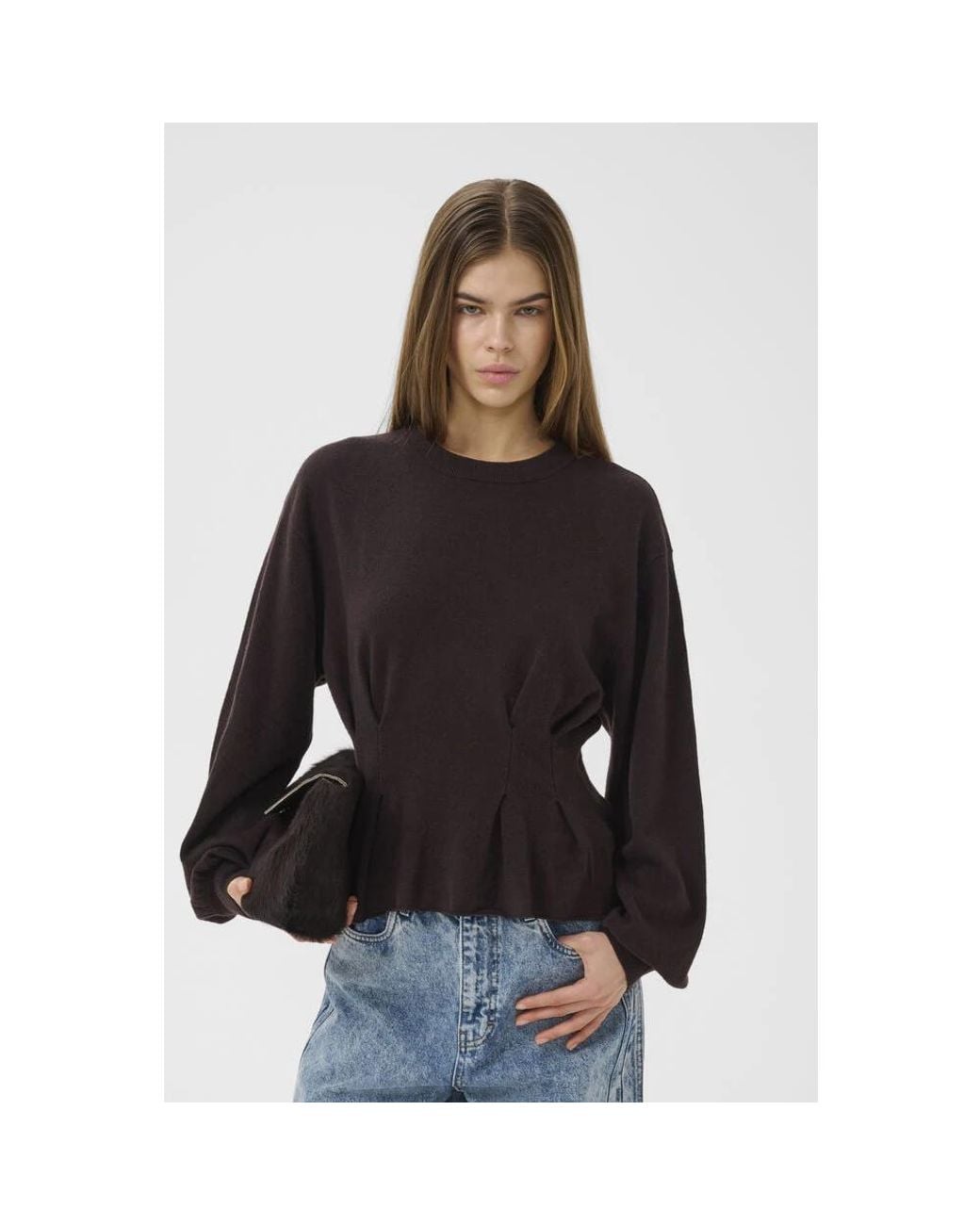 Gestuz Black Round-Neck Knitwear