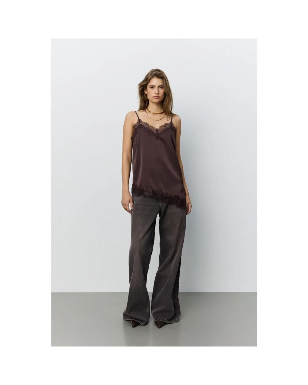 Sleeveless Tops Sofie Schnoor de color Brown