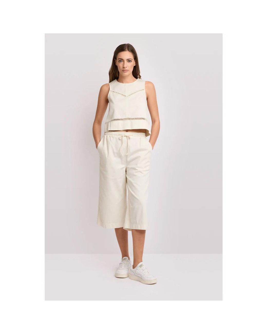 Kocca Natural Cropped Trousers