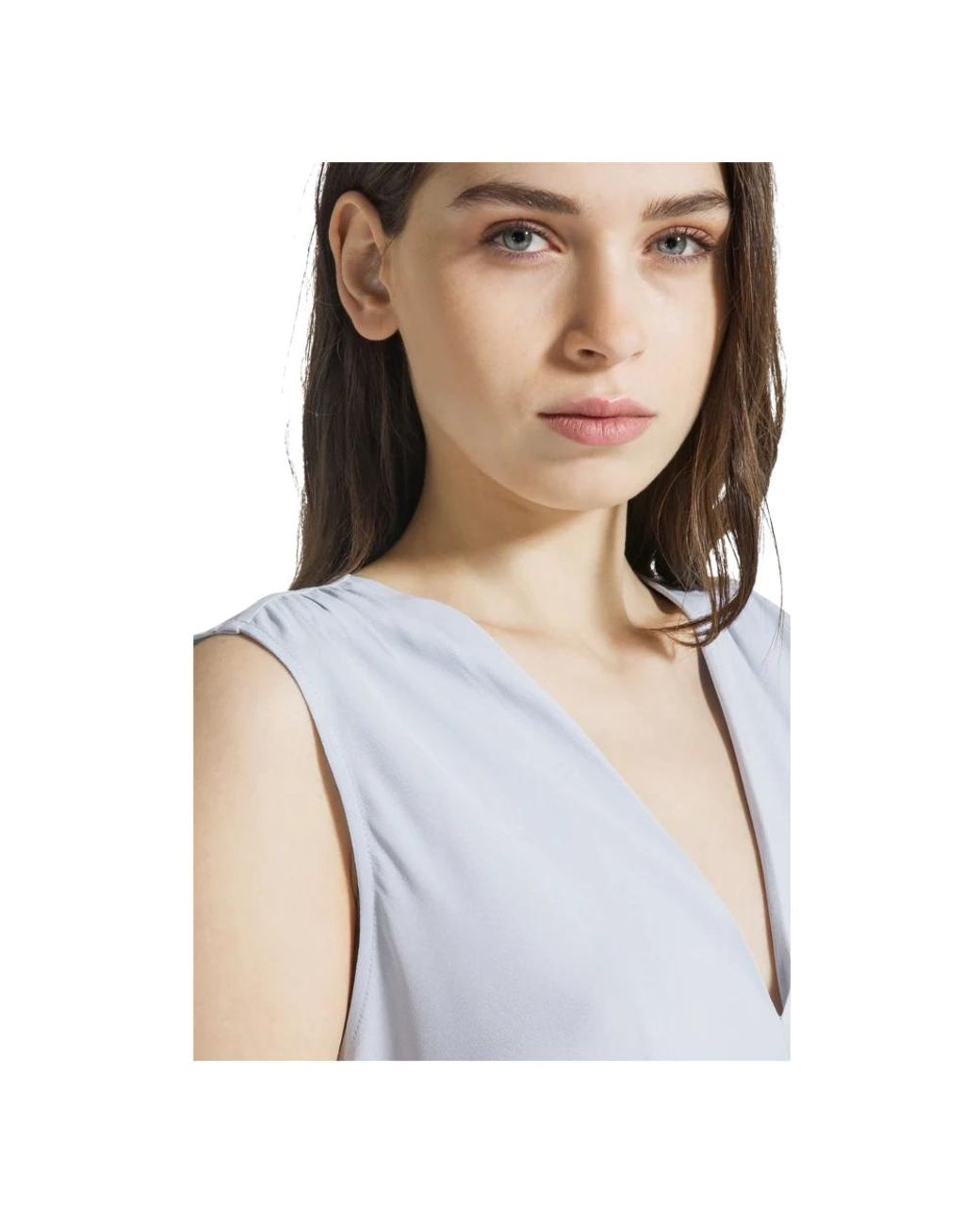 Seventy Blue Blouses