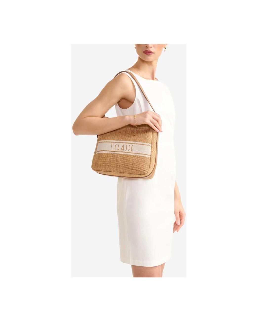 Alviero Martini 1A Classe Brown Shoulder Bags