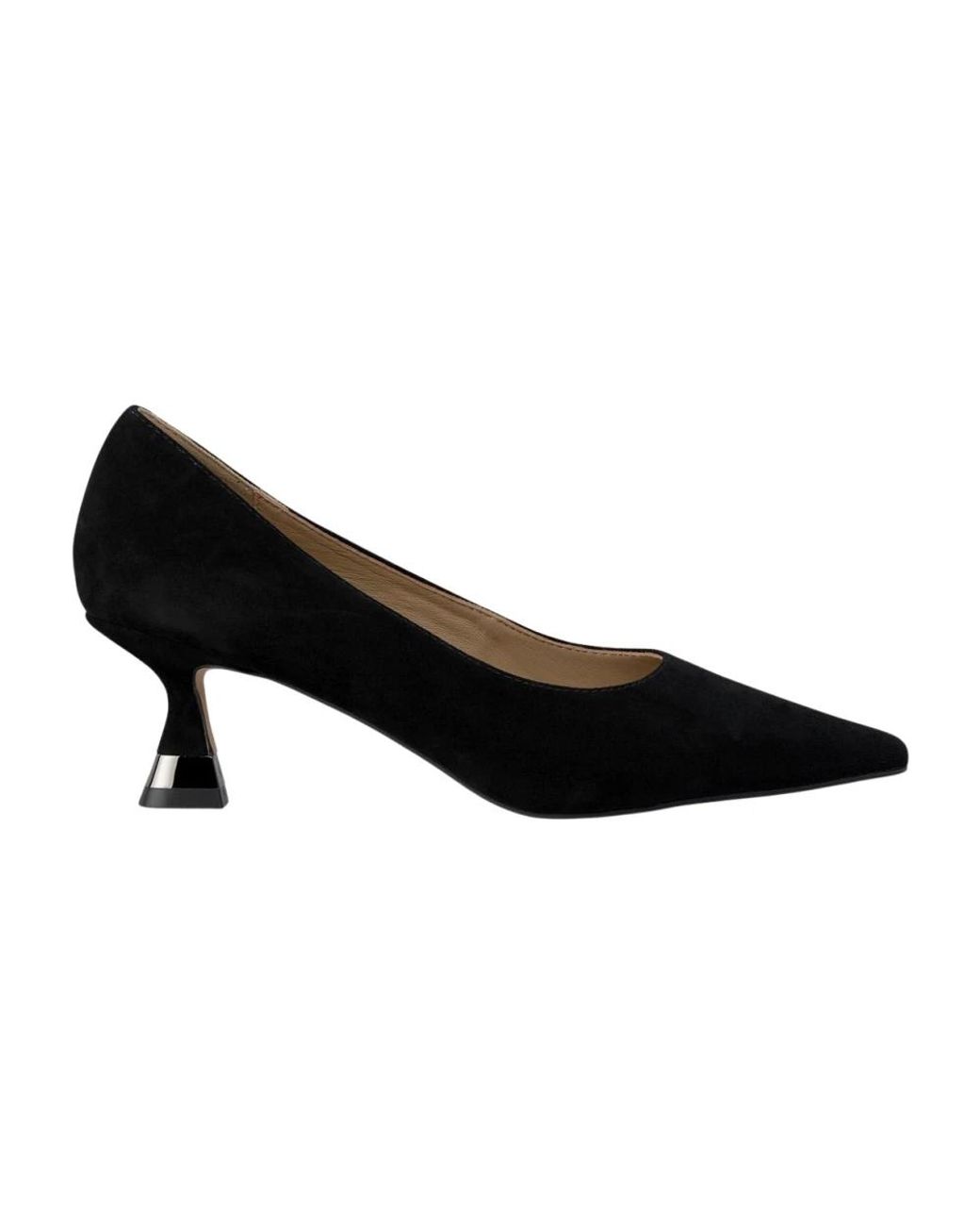 Alma En Pena. Black Pumps