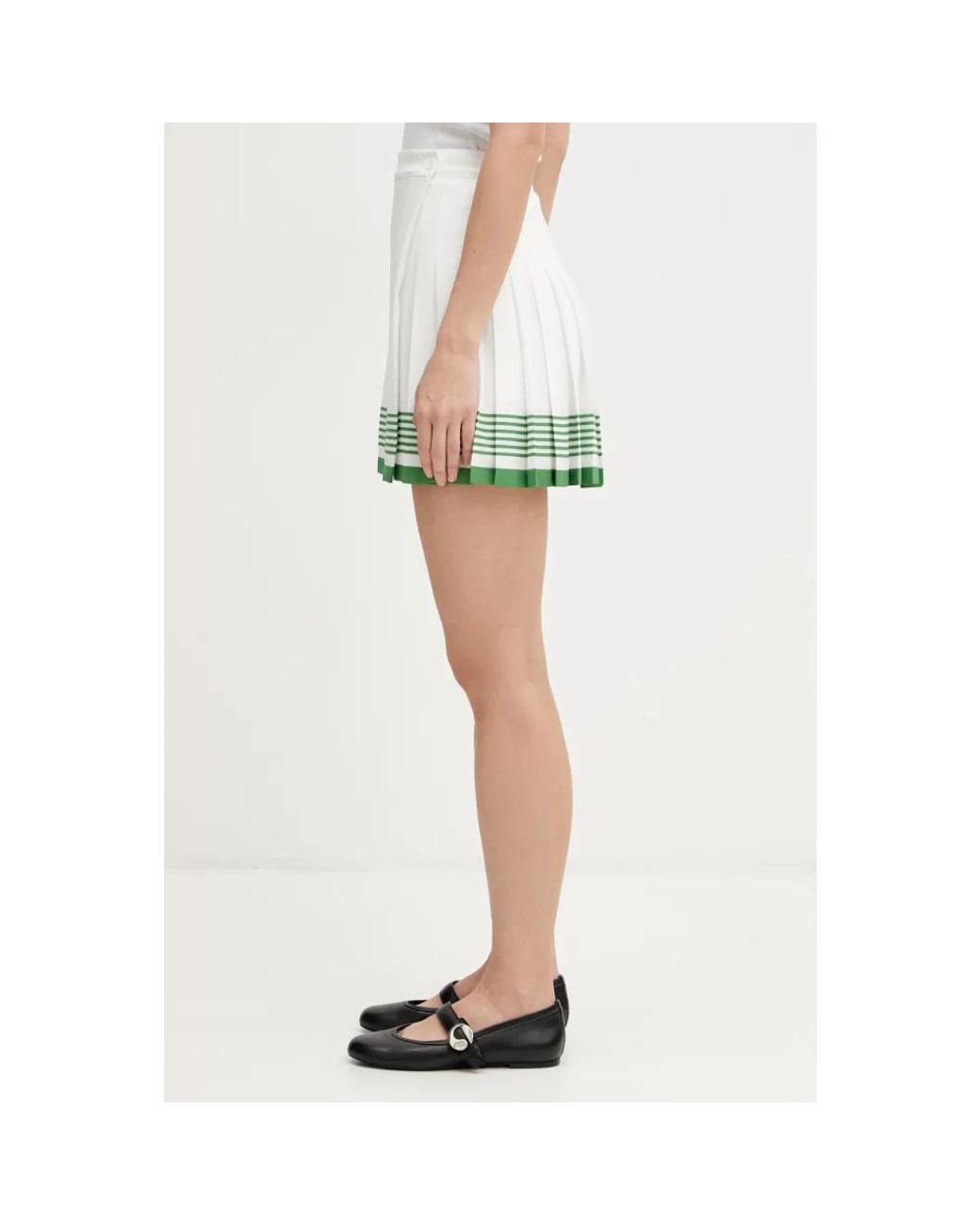 Short Skirts Lacoste de color Green