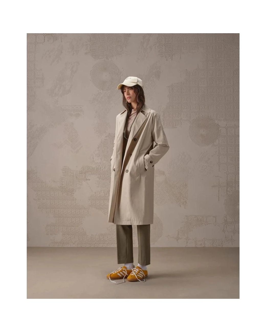 Circolo 1901 Natural Double-Breasted Coats