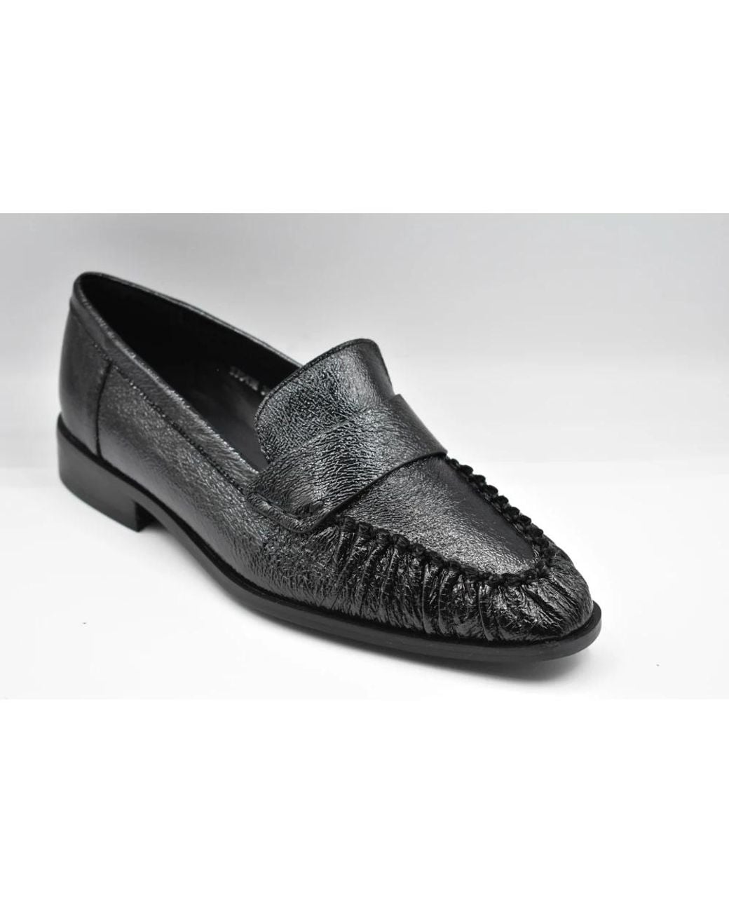 Loafers Jeannot en coloris Black