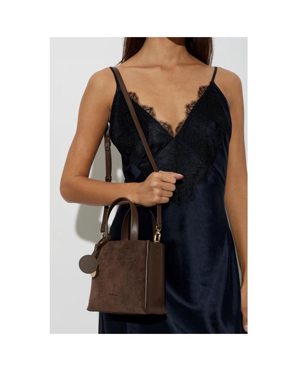 Handbags di Furla in Brown