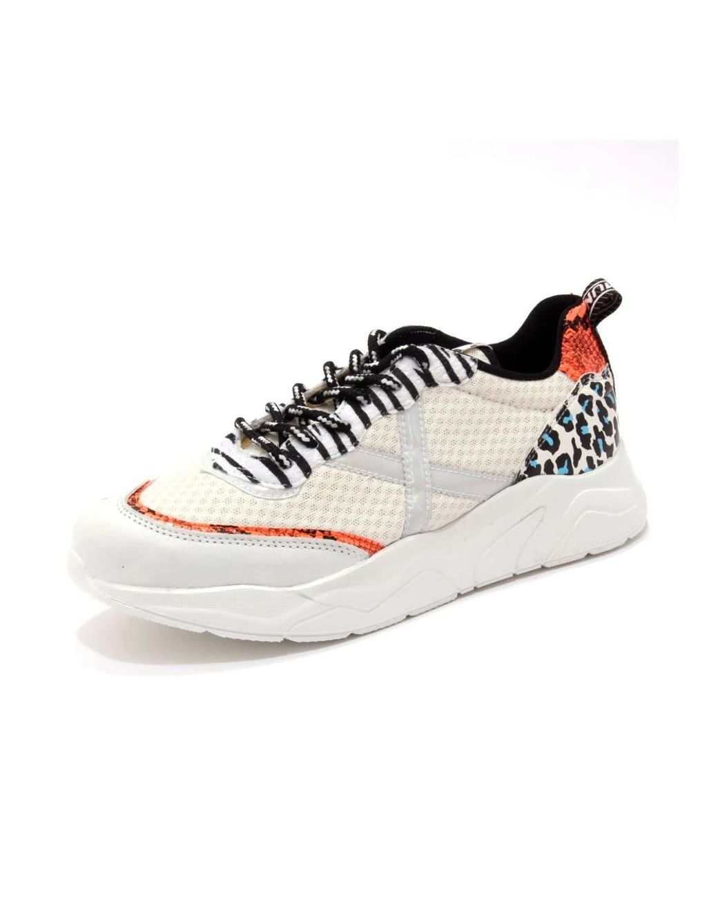 Munich White Sneakers