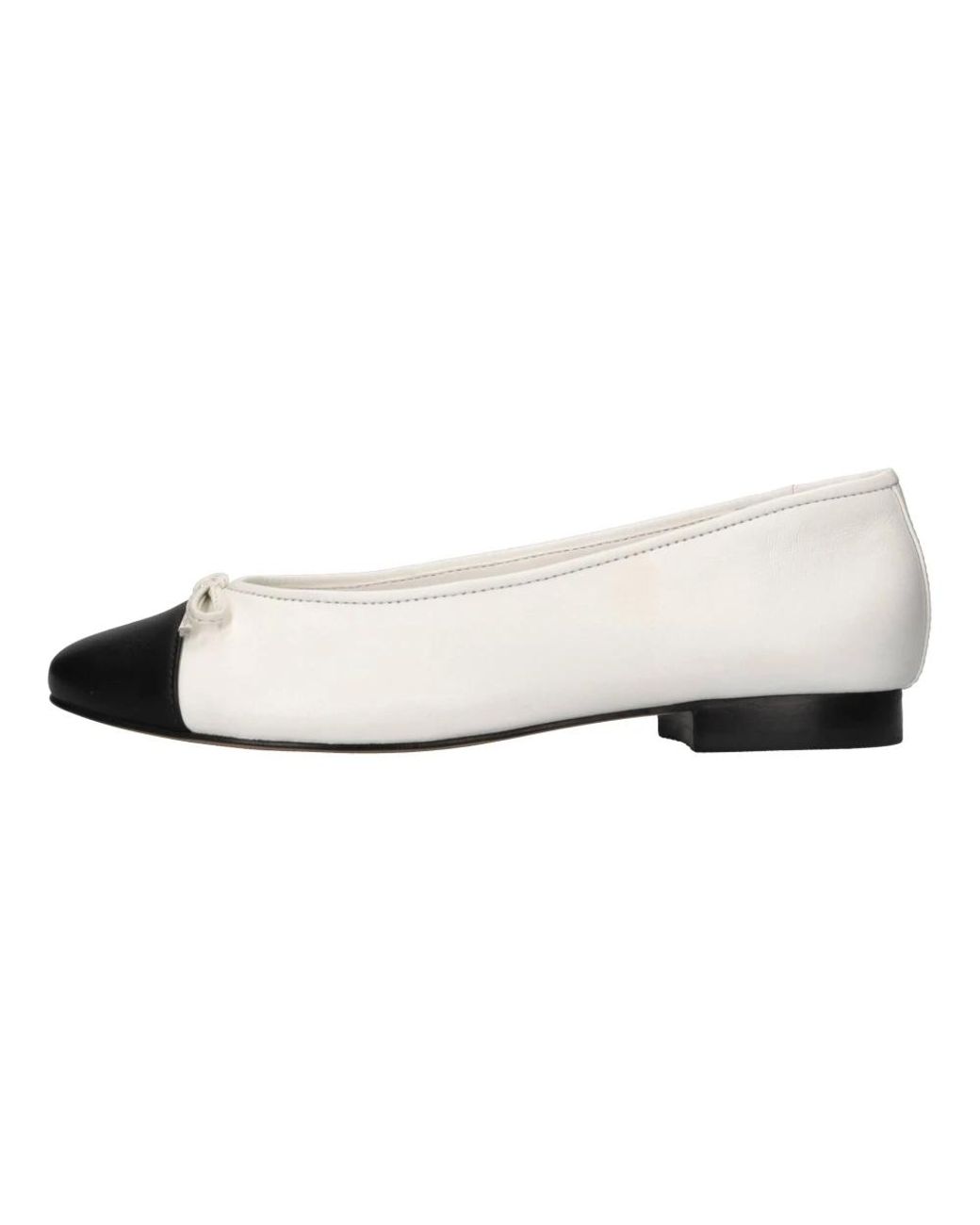 Carrano White Ballerina Shoes