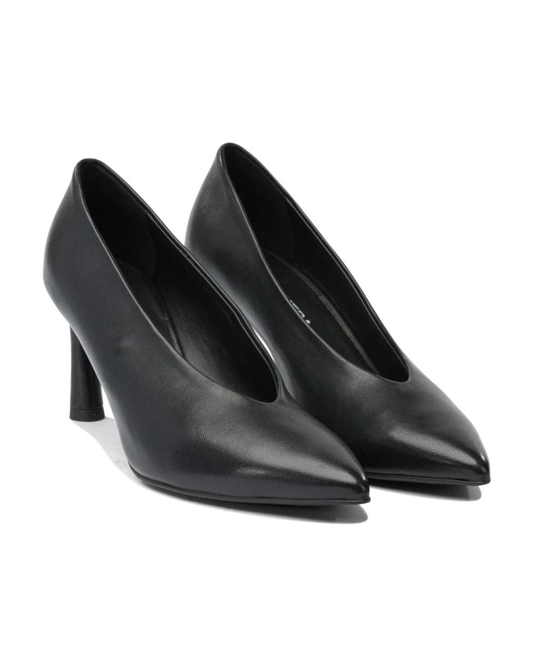 Halmanera Black Pumps