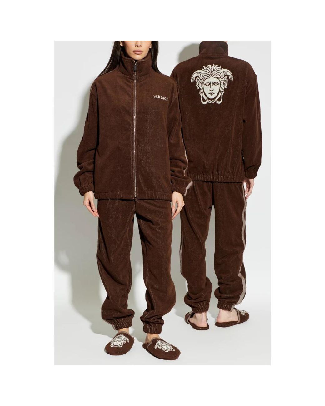 Sweatpants Versace de color Brown
